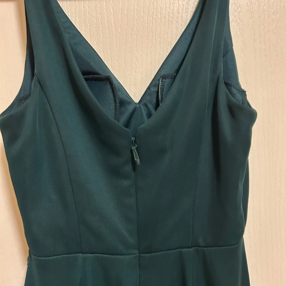 LIKE NEW! Women's Azazie Emerald Green Full Length Dress - 0 - Picture 6 of 10